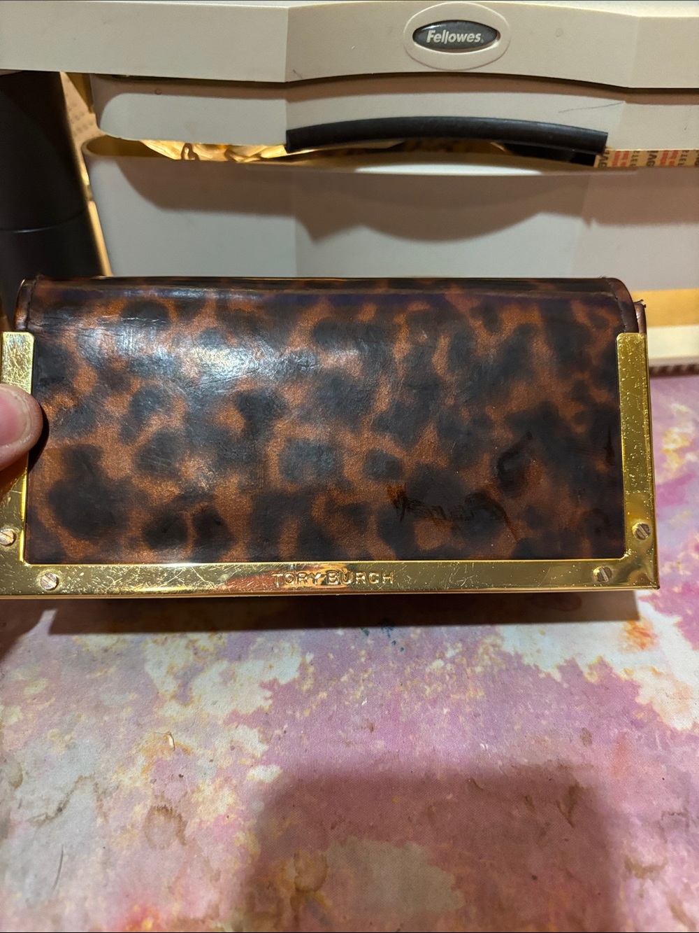 Tory Burch Tortoiseshell-Pattern glasses case with Gold Trim